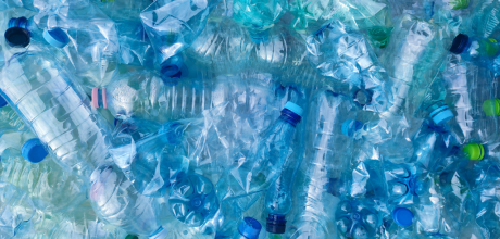 Como montar uma fábrica de reciclagem de plástico: guia completo para iniciantes