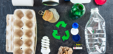 Quais materiais recicláveis podem ser vendidos e como lucrar com eles