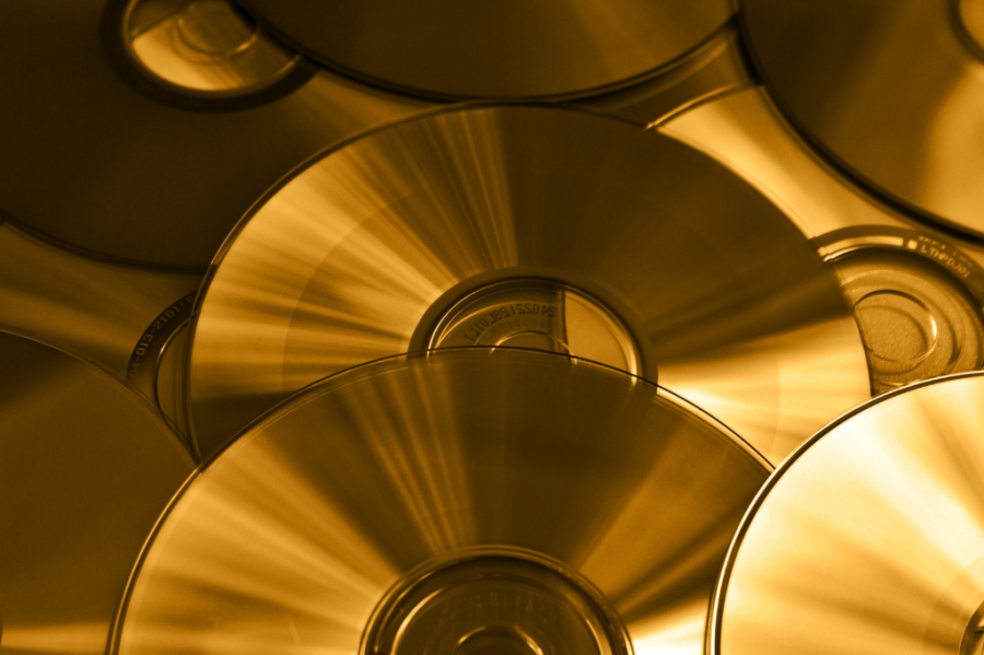 Como descartar corretamente CDs e DVDs através da reciclagem